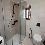 Διαμέρισμα Anamesa 1 *